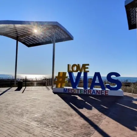 Lejlighed Agreable Pour 4 Personnes A 150m De La