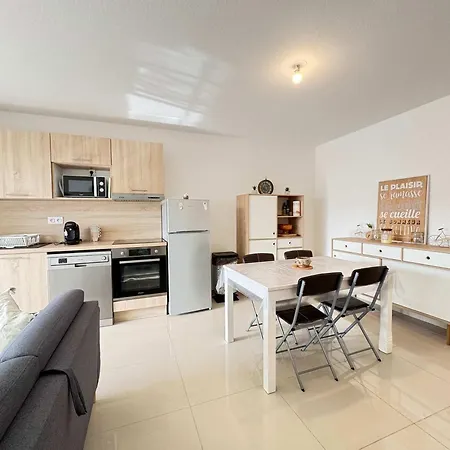 Apartmán Agreable Pour 4 Personnes A 150m De La Vias