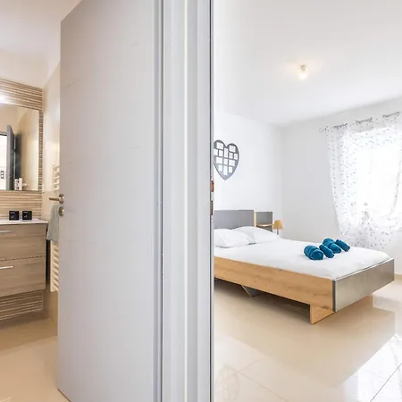 Apartmán Agreable Pour 4 Personnes A 150m De La Vias