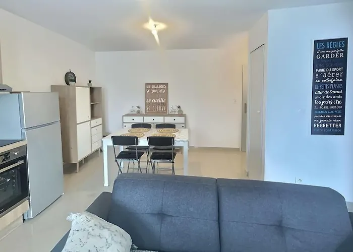Appartement Agreable Pour 4 Personnes A 150m De La Vias